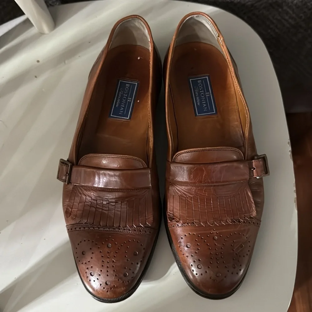 Bostonian Men's Tan Leather Slip-On Loafers